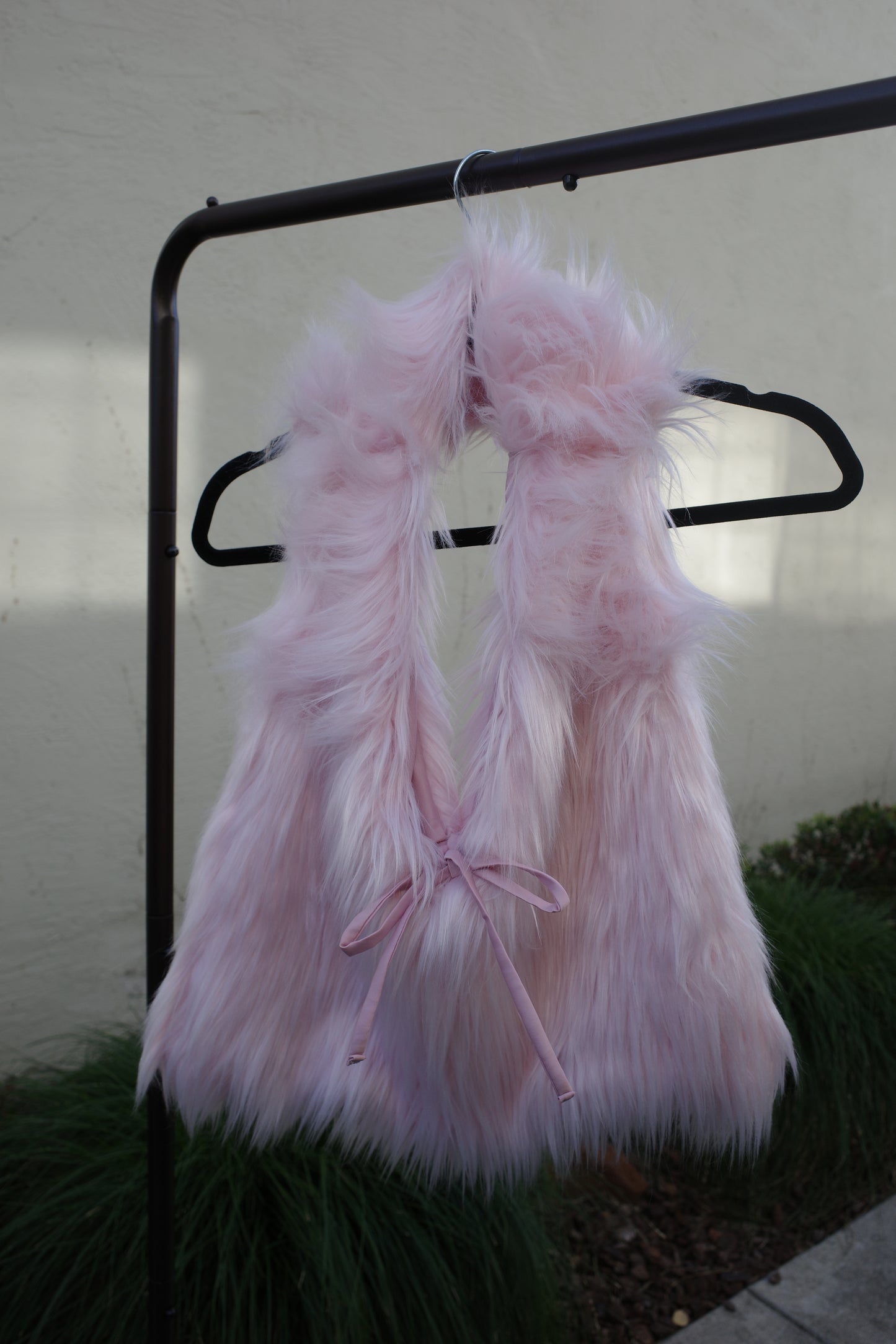 Carryall Fur Tote- Blush