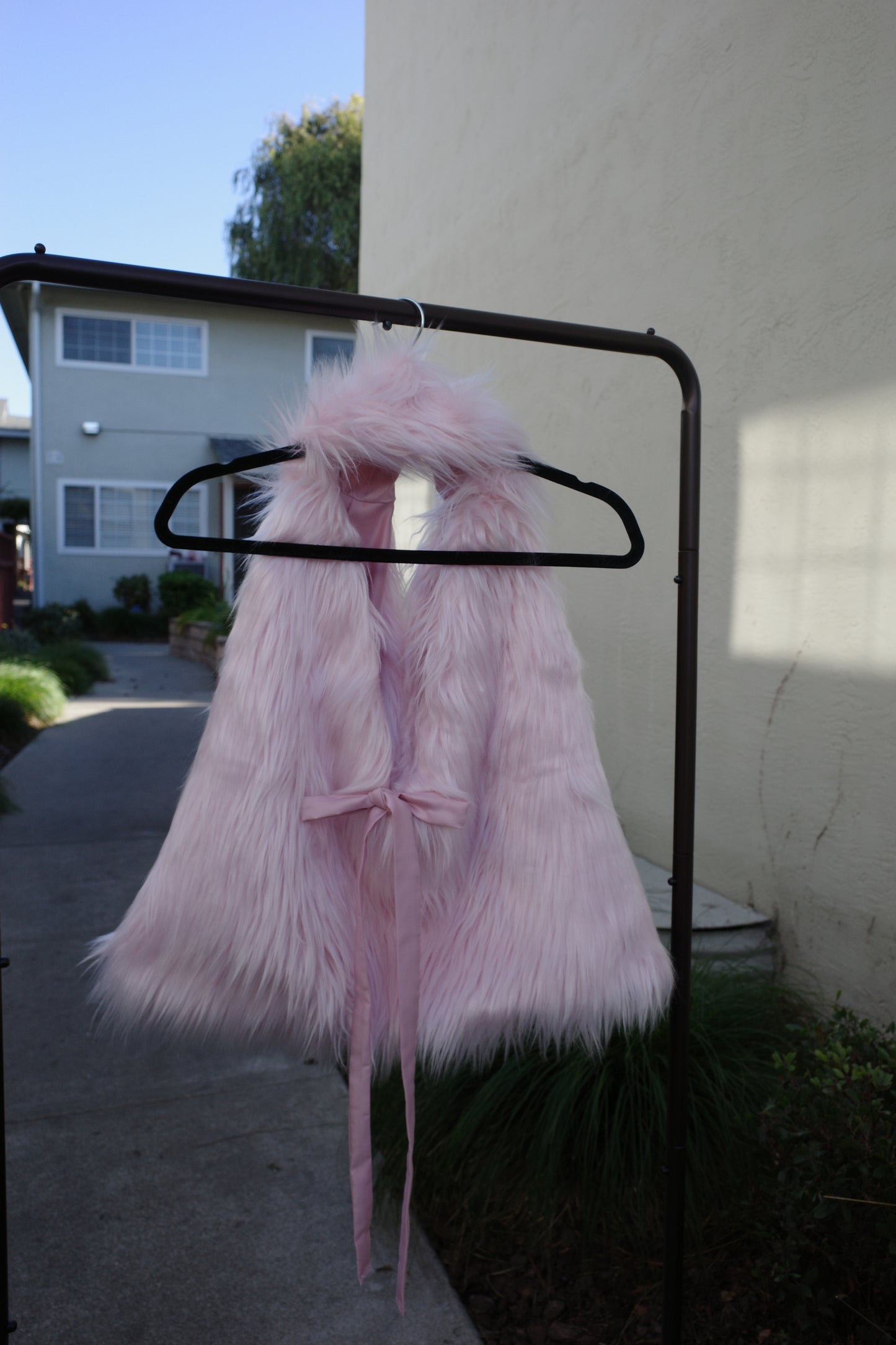 Carryall Fur Tote- Blush